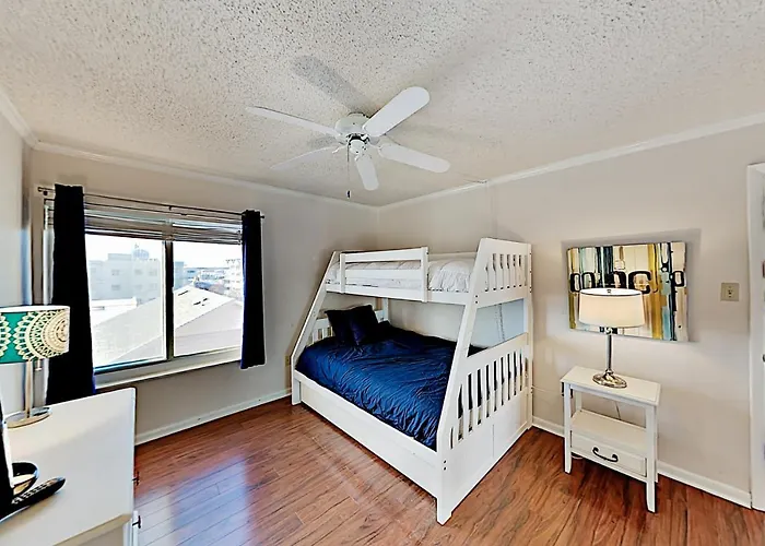 Apartment Surfcaster Unit 401