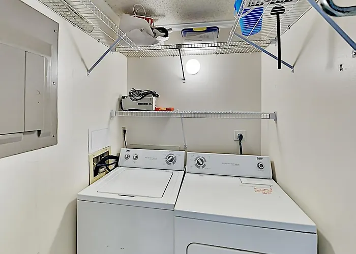 Apartment Surfcaster Unit 401 *