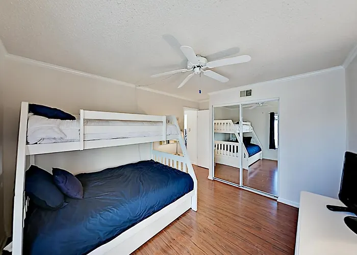 Apartment Surfcaster Unit 401 Ocean City