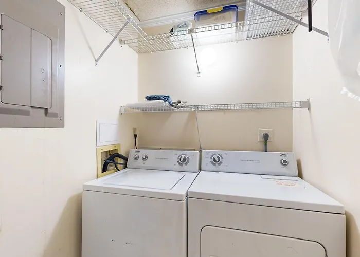 Apartment Surfcaster Unit 401 *