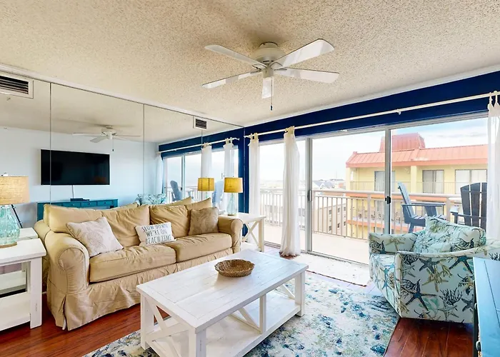 Surfcaster Unit 401 Apartment