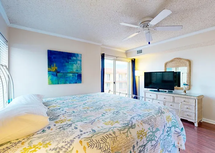 Apartment Surfcaster Unit 401 *